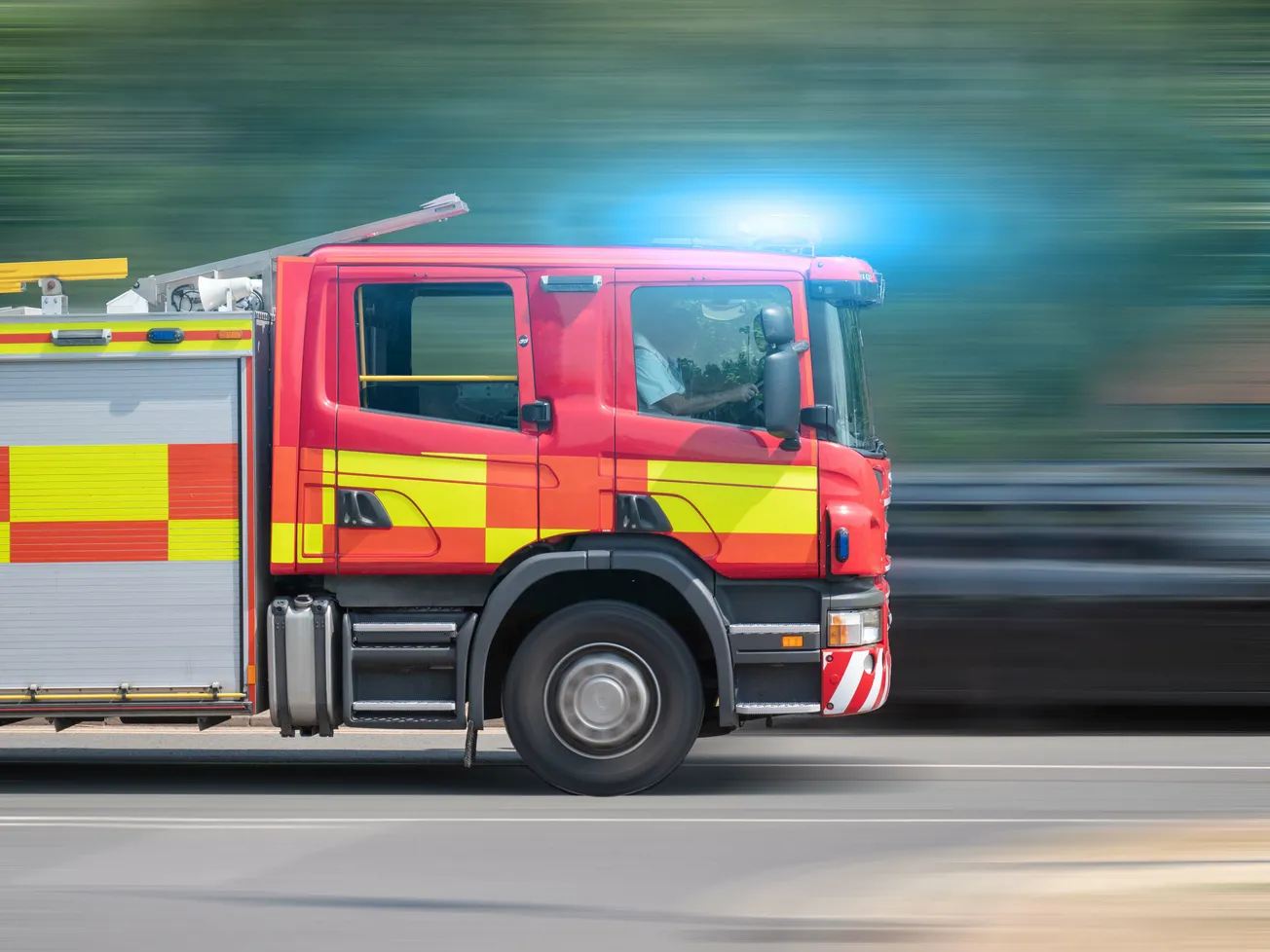 Huge emergency response as fire breaks out in Plymouth