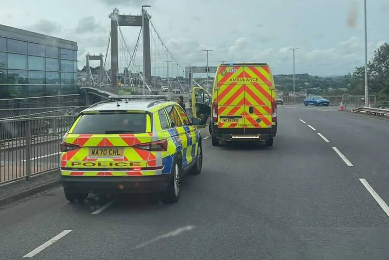 Tamar Bridge closed after serious police incident halts traffic