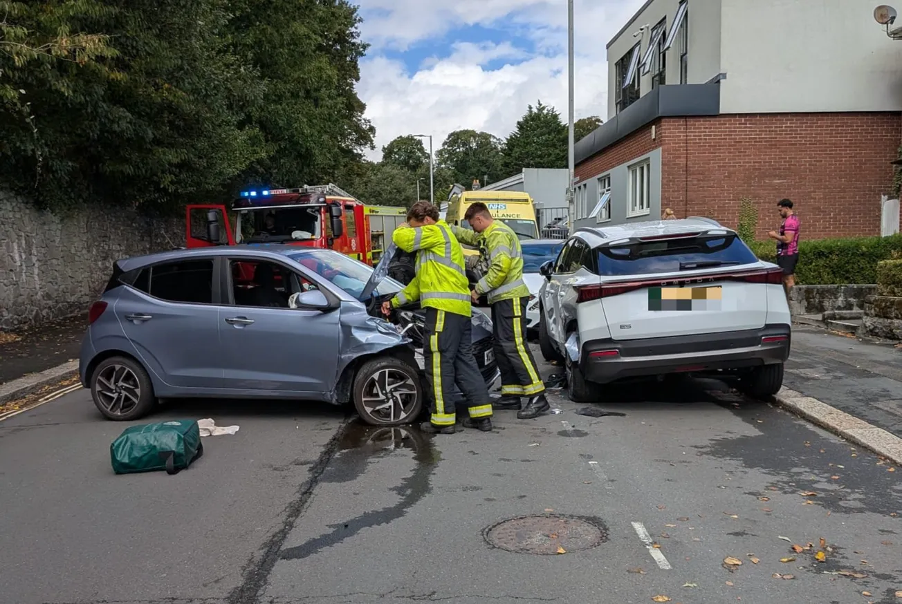 Dramatic scenes as Hyundai crashes into multiple parked cars on Plymouth street