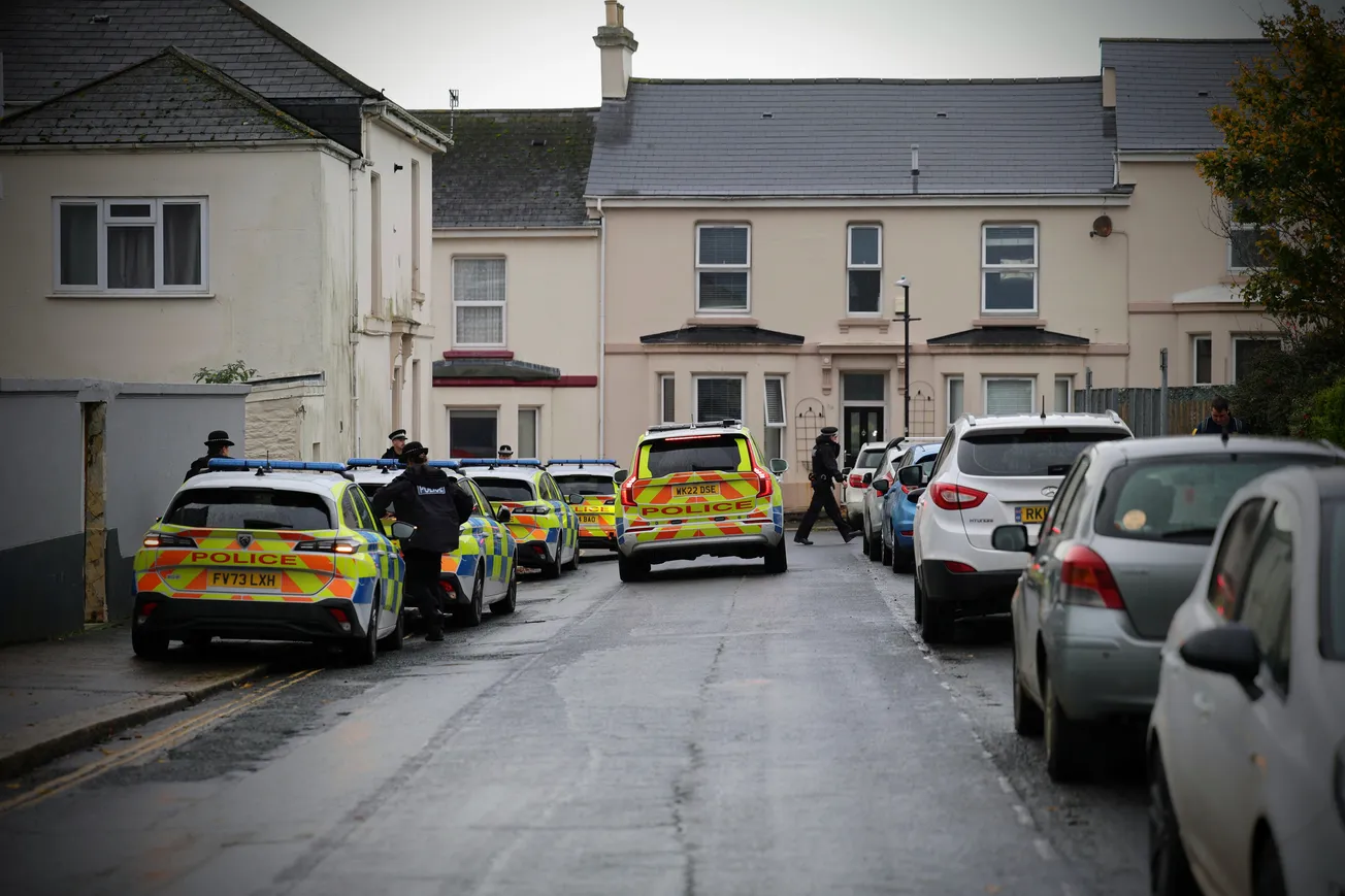 Armed police swarm Plymouth street after man 'stabbed in the ribs'
