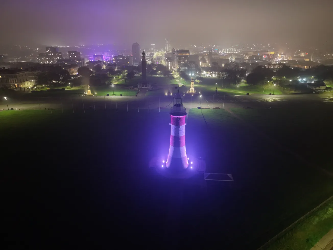 Plymouth City Council failure leaves Smeaton’s Tower wrong colour on COVID day